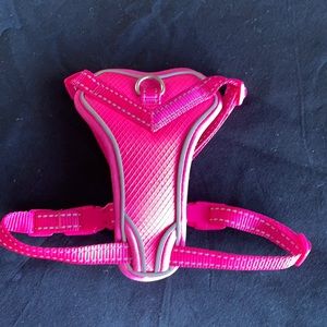 Small pink harness